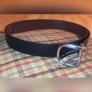 torrid Accessories - Torrid Faux Leather Silver Buckle Belt Size 2 torrid Accessories - Torrid Faux Leather Silver Buckle Belt Size 2